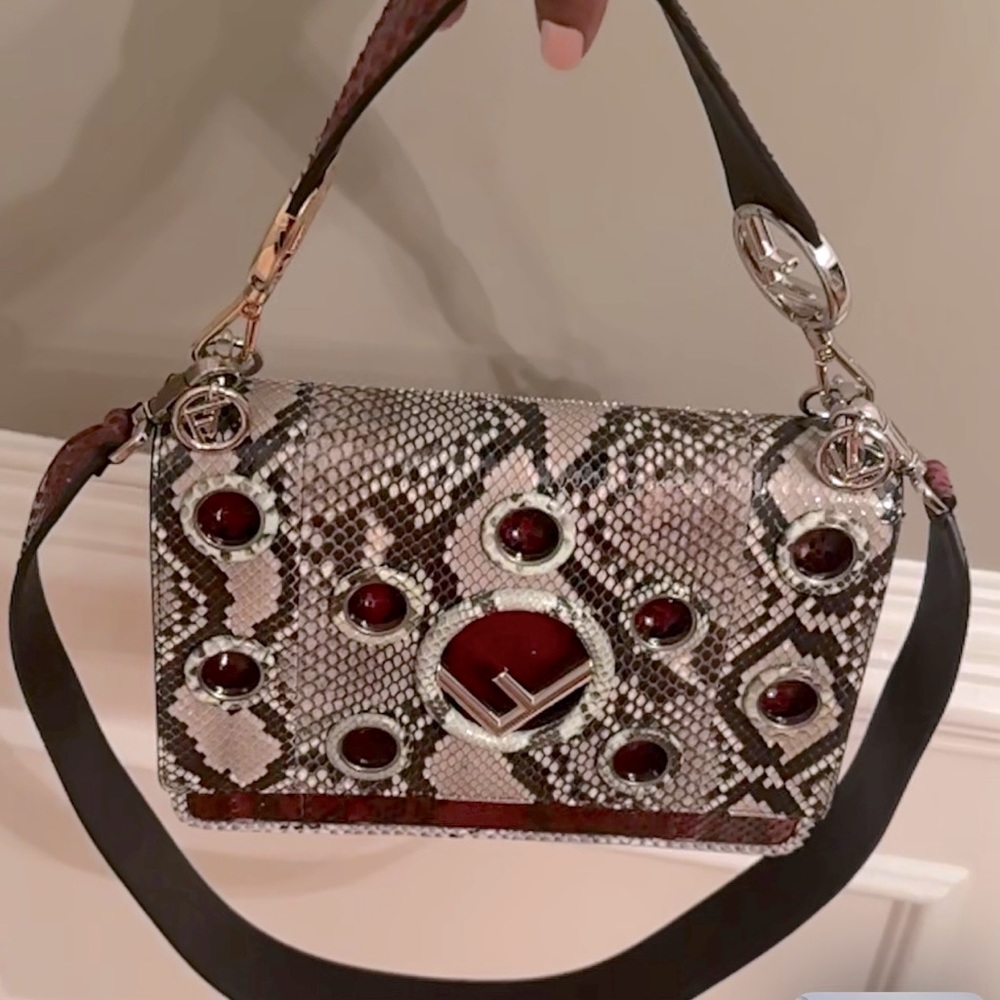 Fendi Kan I Flogo python bag- authentic with all papers - Picture 2 of 14